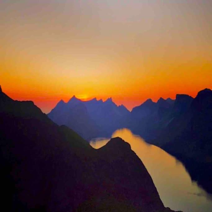 Close To Sea, Central, Rent A Boat, Mountain Hike, Wifi, Free Parking Haug Экстерьер фото